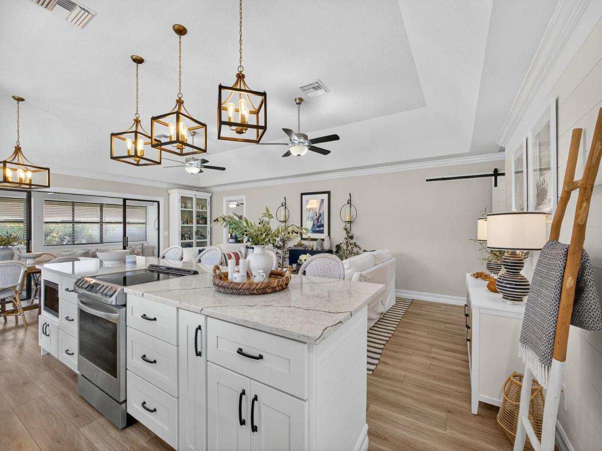 MLS #RX-11125100 image #0