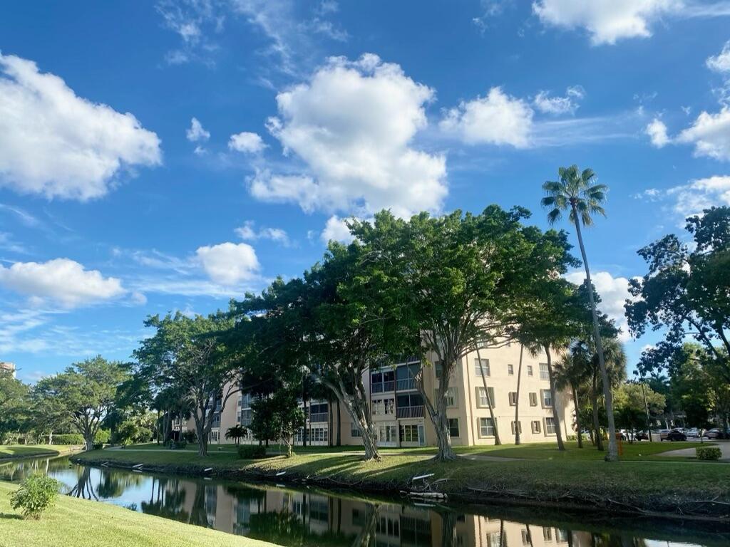 MLS #RX-11125362 image #0