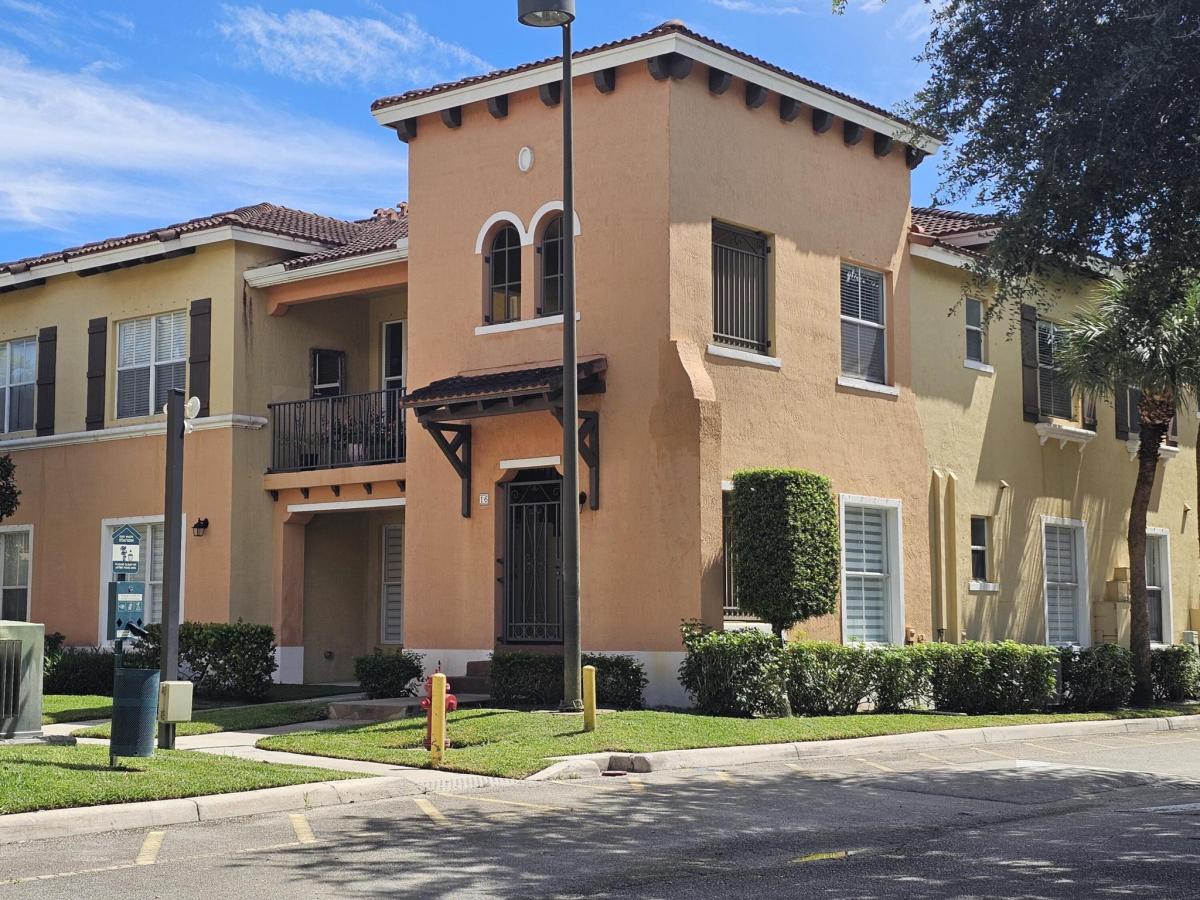 MLS #RX-11125571 image #0