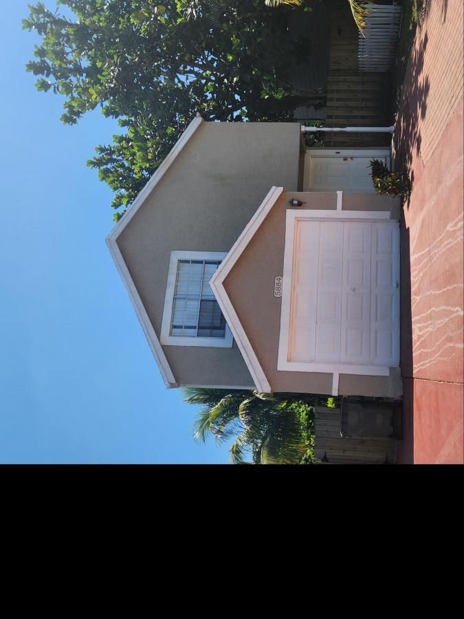 MLS #RX-11125873 image #0