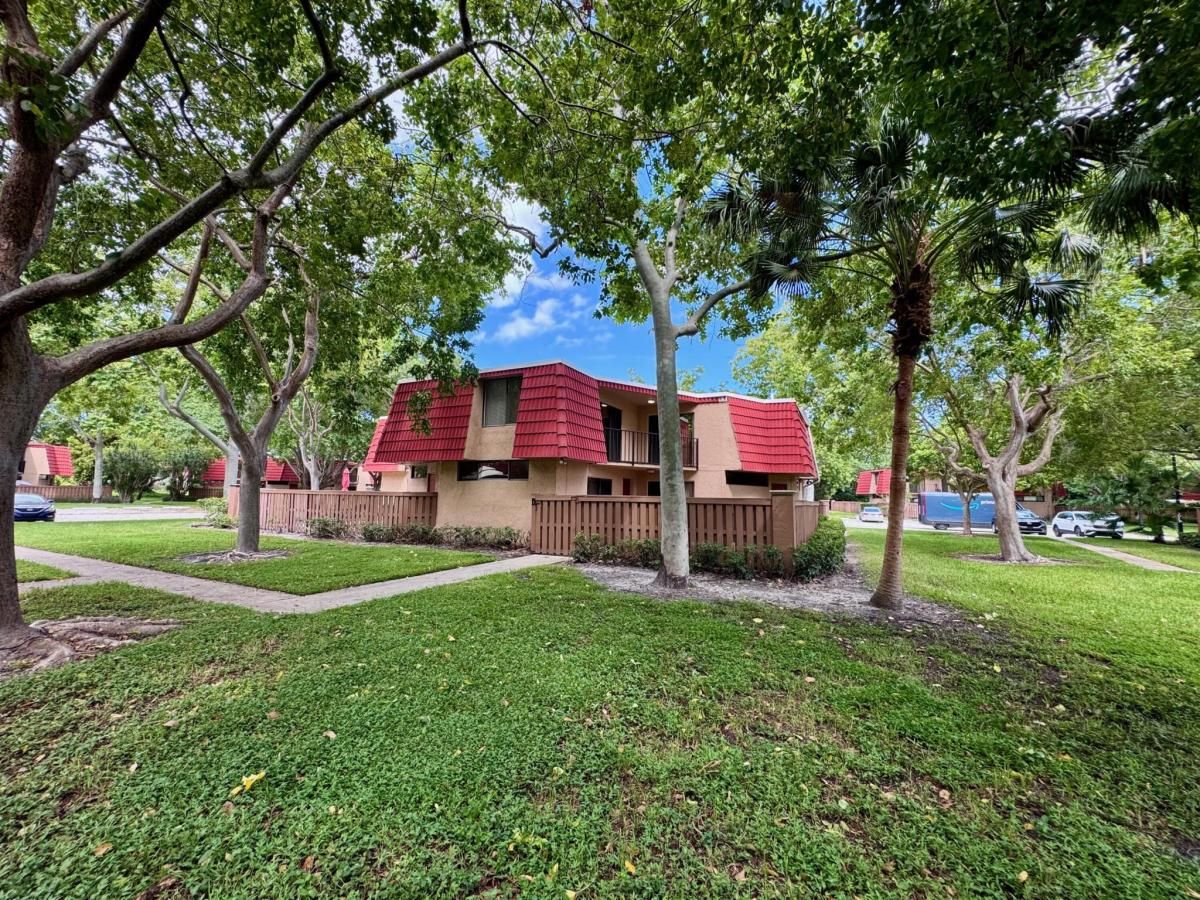 MLS #RX-11125928 image #0