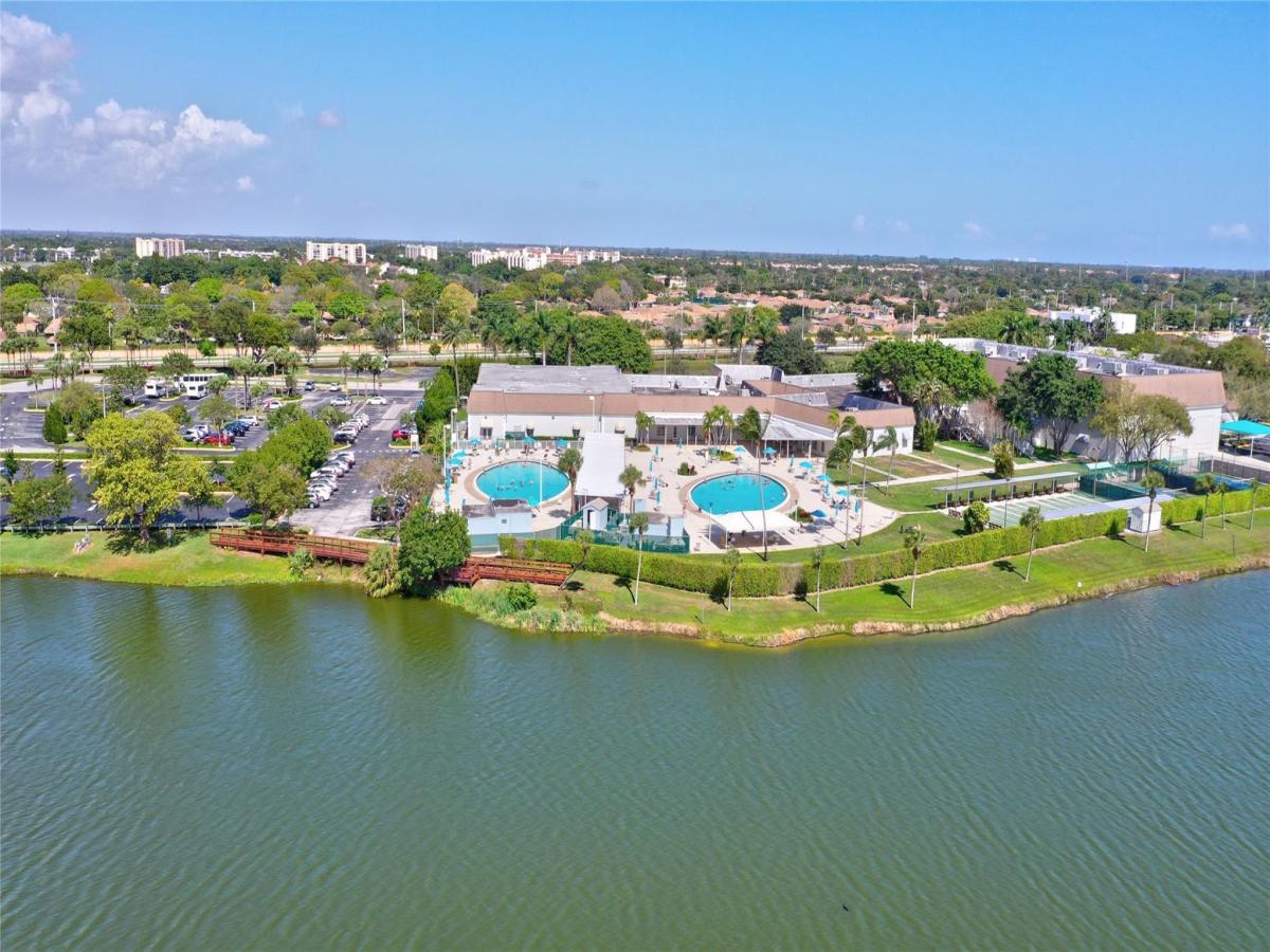 MLS #RX-11125939 image #0