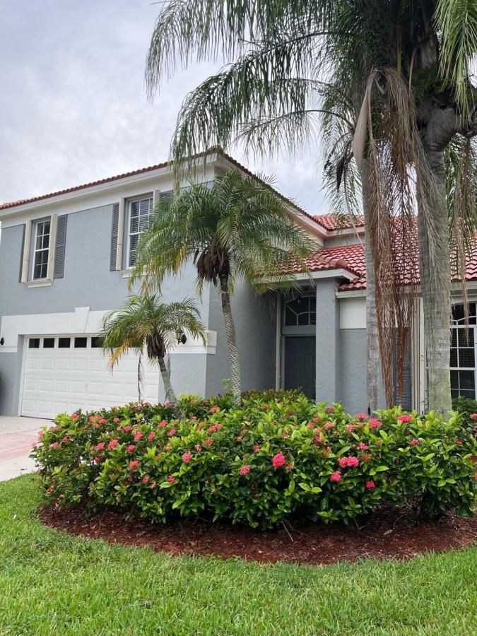 MLS #RX-11126042 image #0