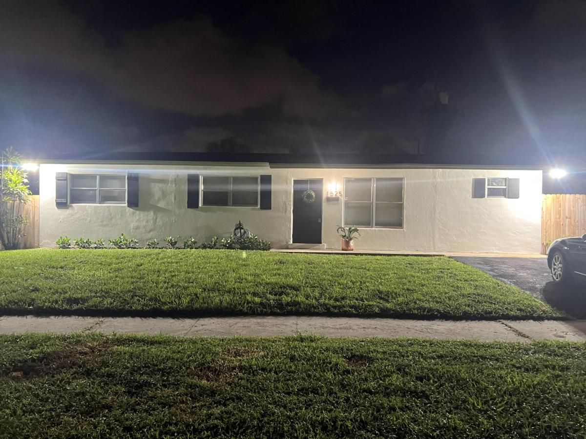 MLS #RX-11126105 image #0