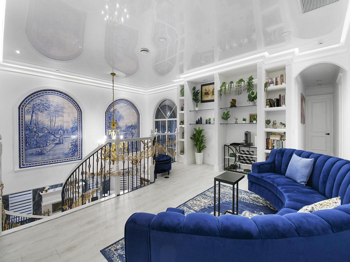 MLS #RX-11126122 image #0