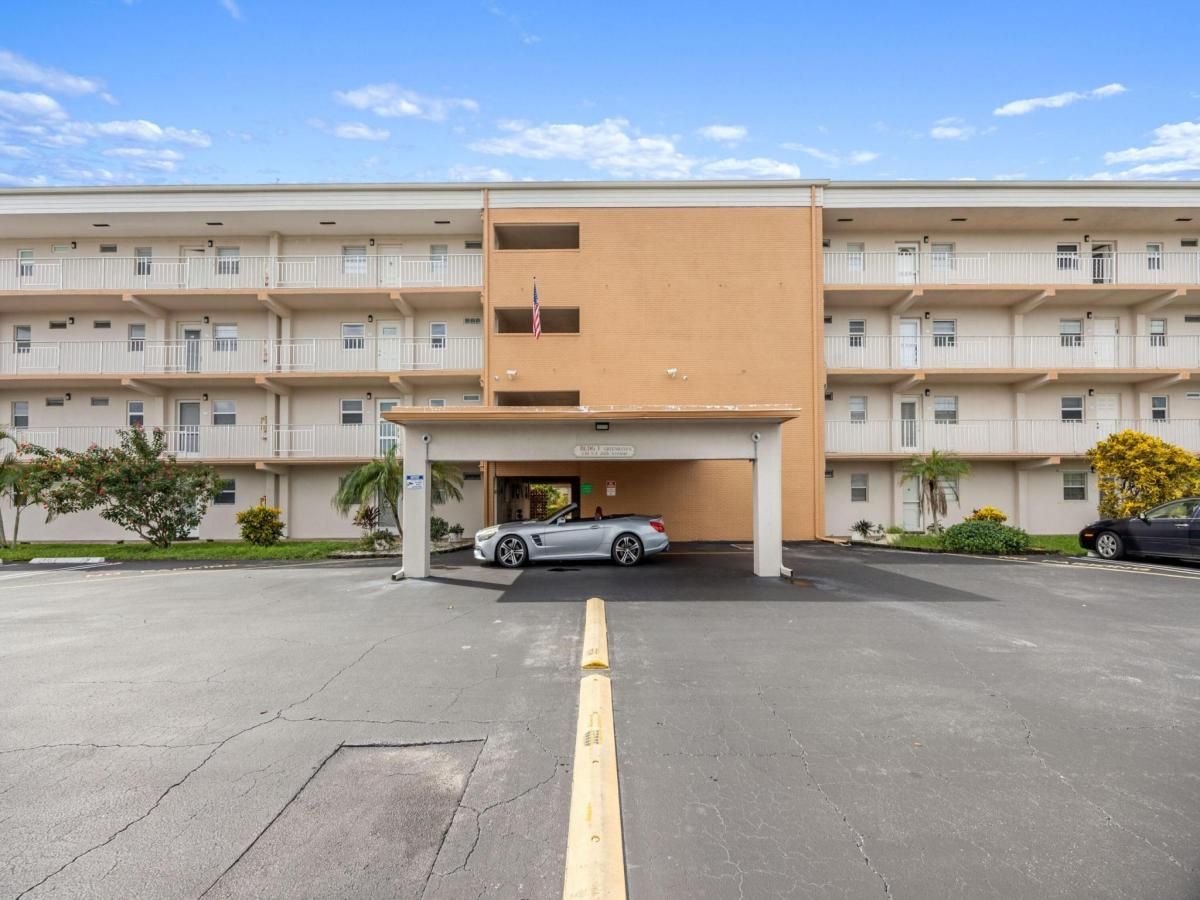 MLS #RX-11126205 image #0