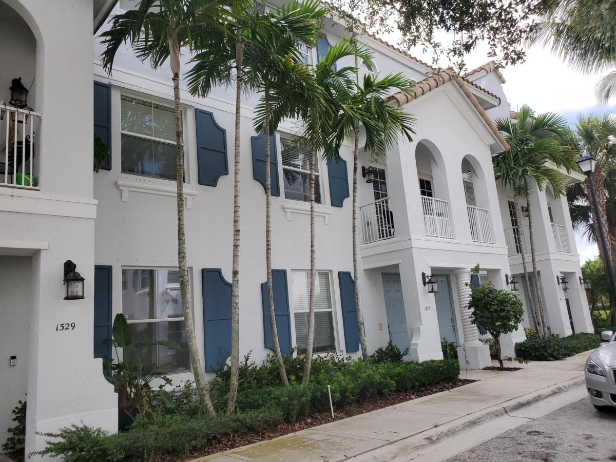 MLS #RX-11126299 image #0