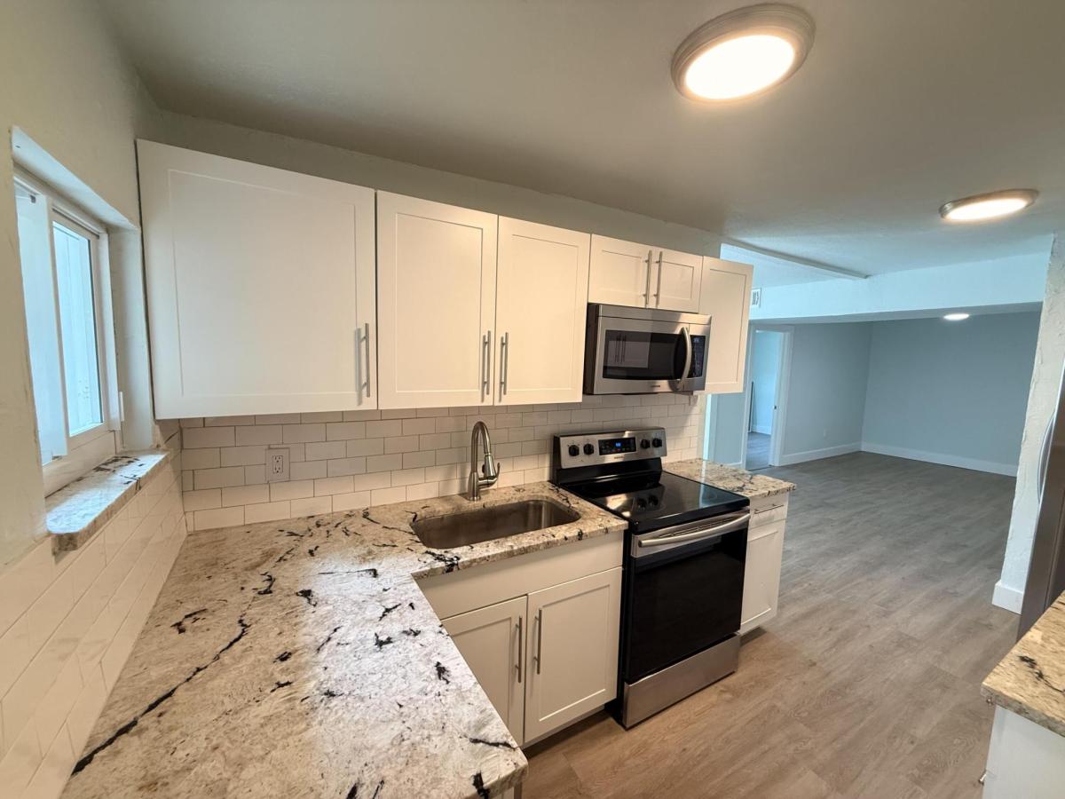 MLS #RX-11126465 image #0