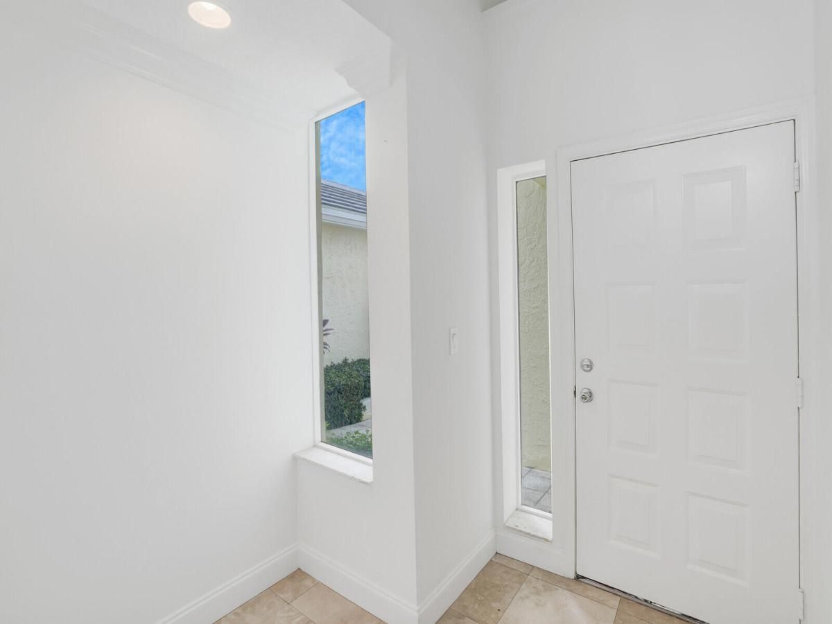 MLS #RX-11126466 image #0