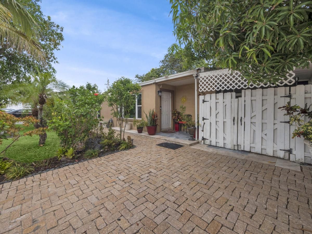 MLS #RX-11126575 image #0