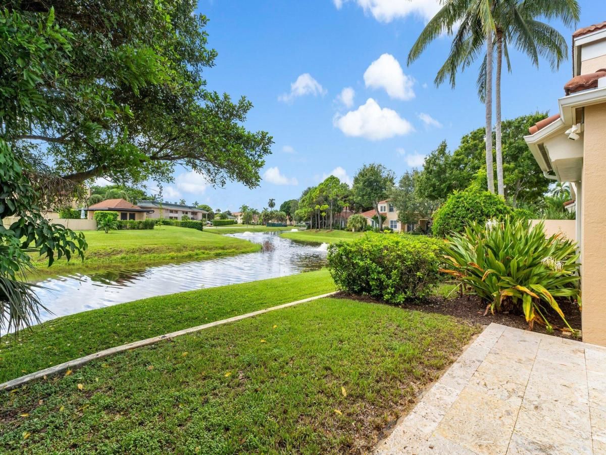 MLS #RX-11126890 image #0