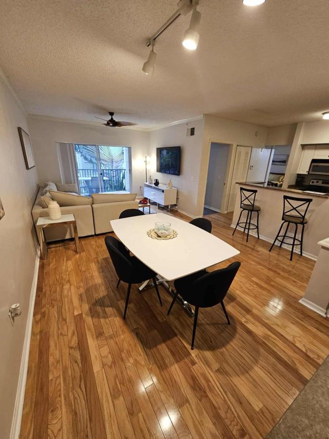 MLS #RX-11126892 image #0