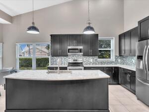 MLS #RX-11127167 image #0