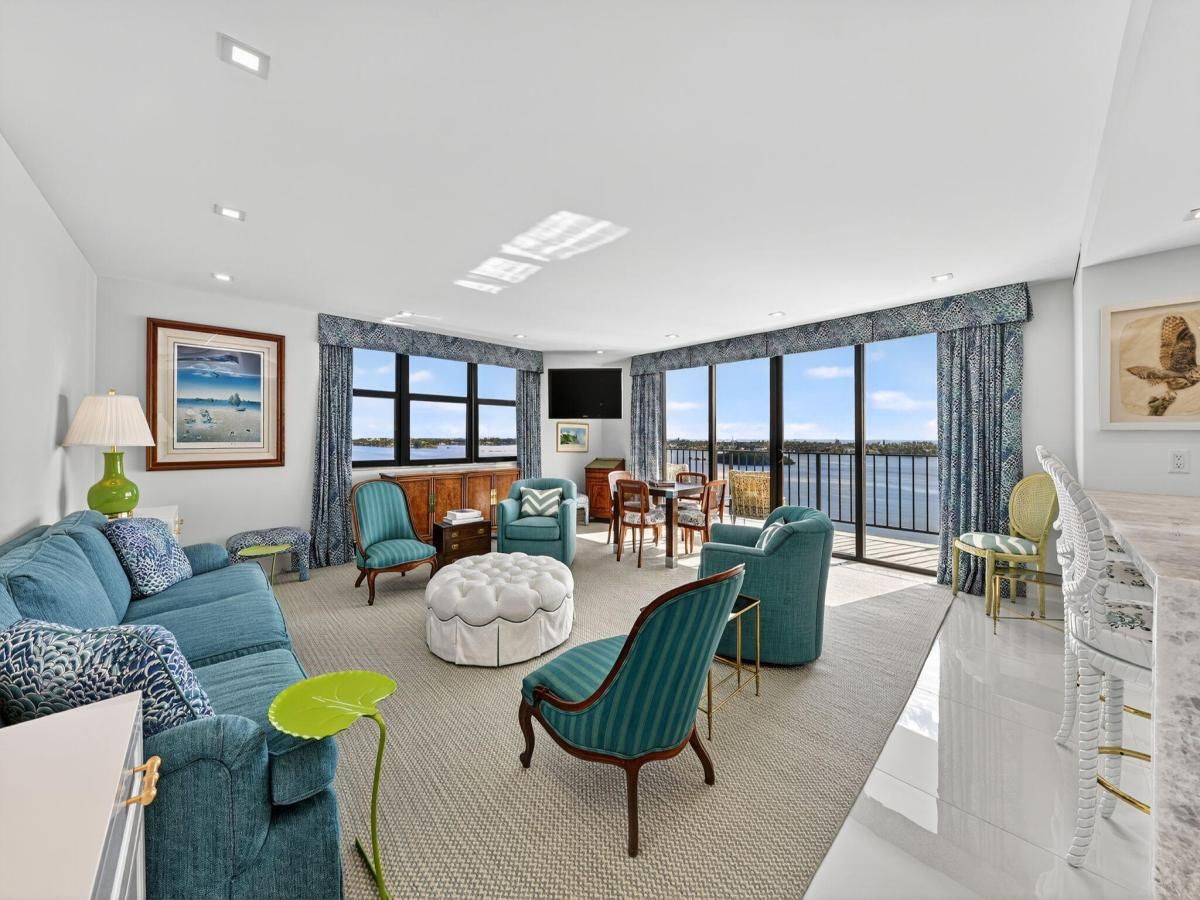 MLS #RX-11127282 image #0