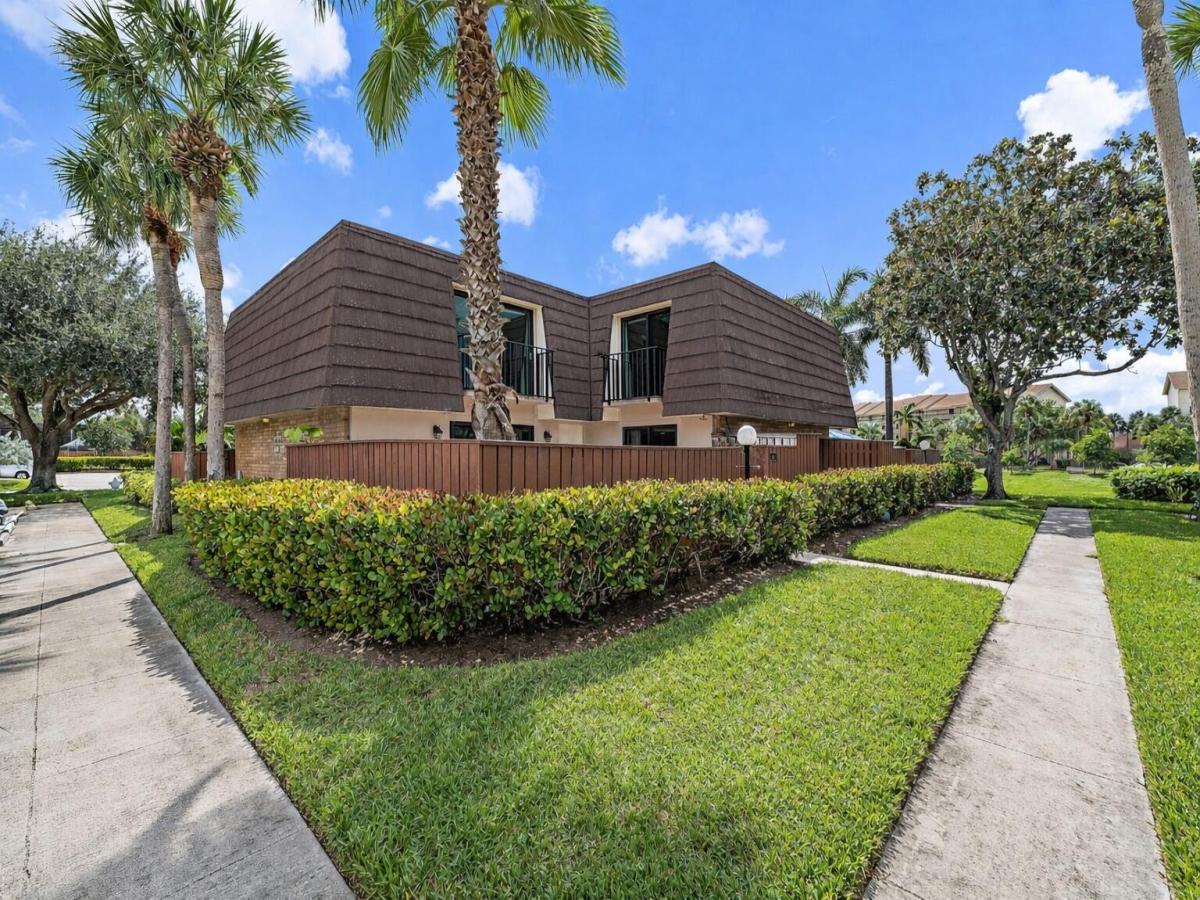 MLS #RX-11127436 image #0