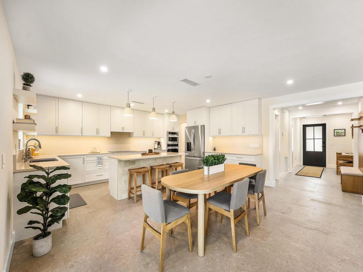 MLS #RX-11127551 image #0