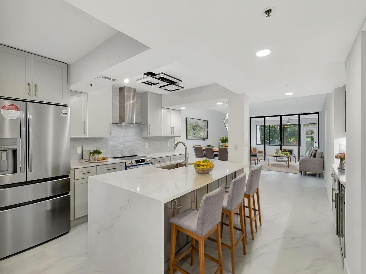 MLS #RX-11127632 image #0