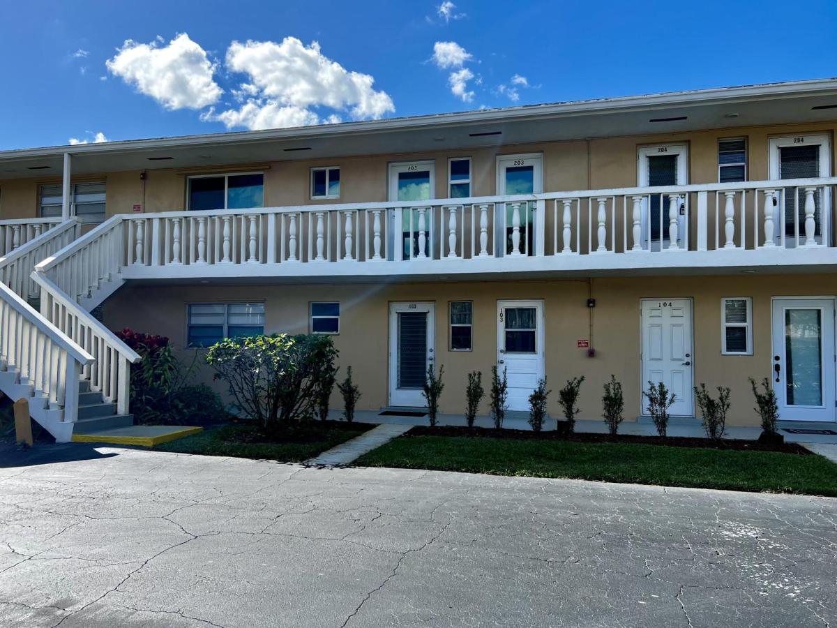 MLS #RX-11127890 image #0