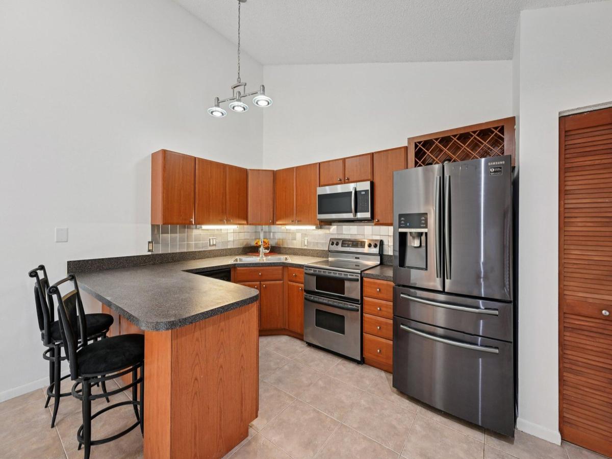 MLS #RX-11128024 image #0