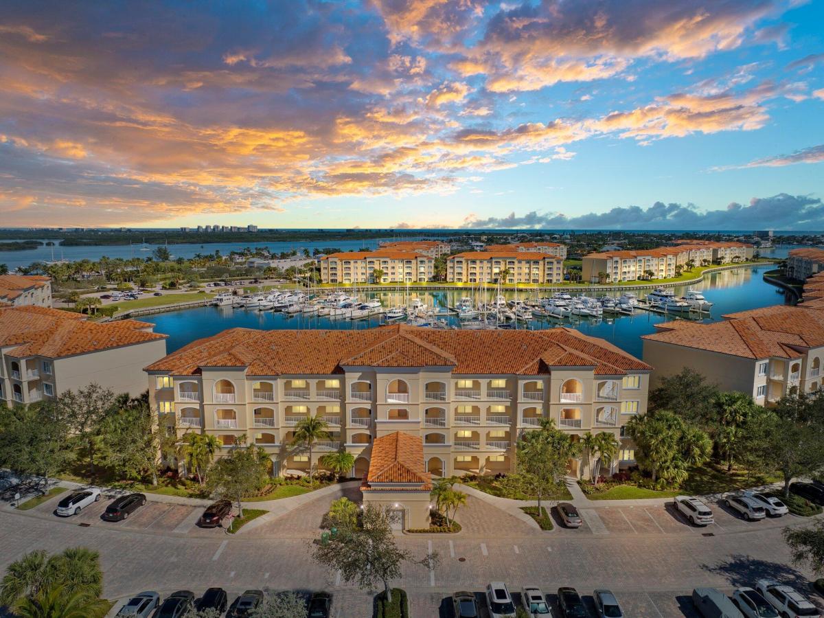 MLS #RX-11128317 image #0