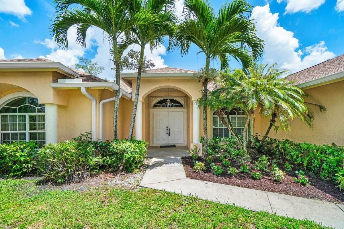 MLS #RX-11128403 image #0