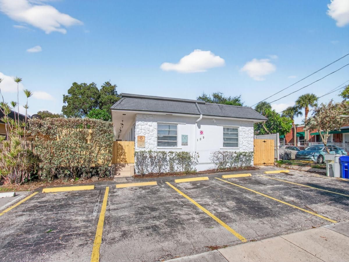 MLS #RX-11128439 image #0