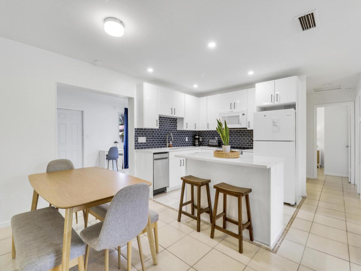 MLS #RX-11128497 image #0