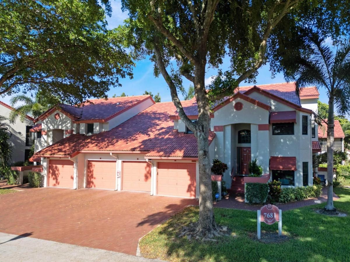 MLS #RX-11128532 image #0