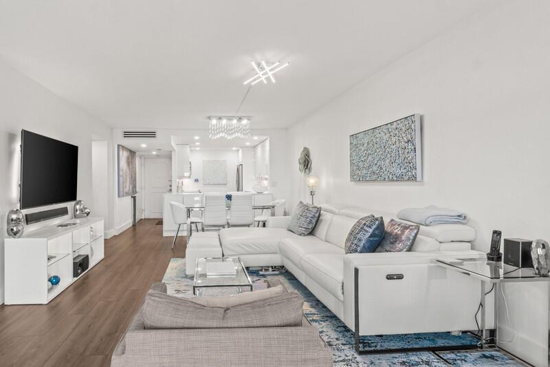 MLS #RX-11128585 image #0