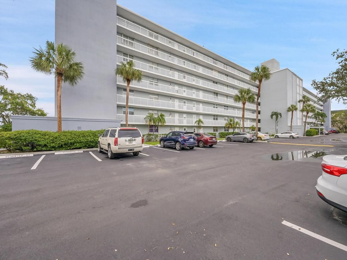 MLS #RX-11128698 image #0