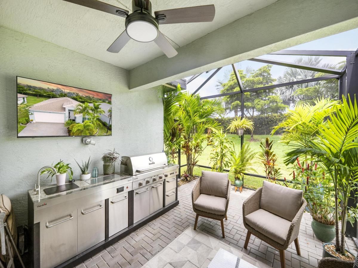 MLS #RX-11128854 image #0