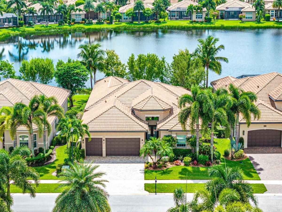 MLS #RX-11129146 image #0