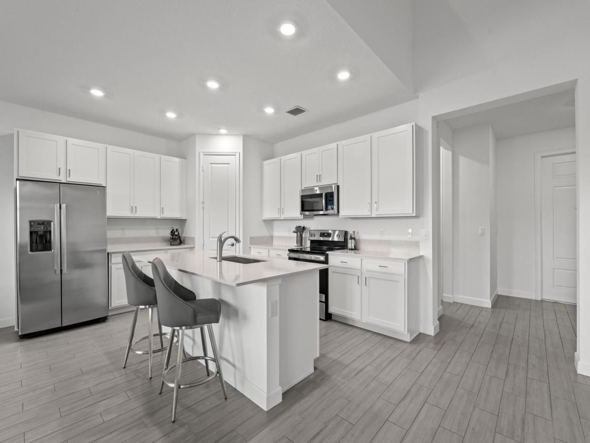 MLS #RX-11129231 image #0