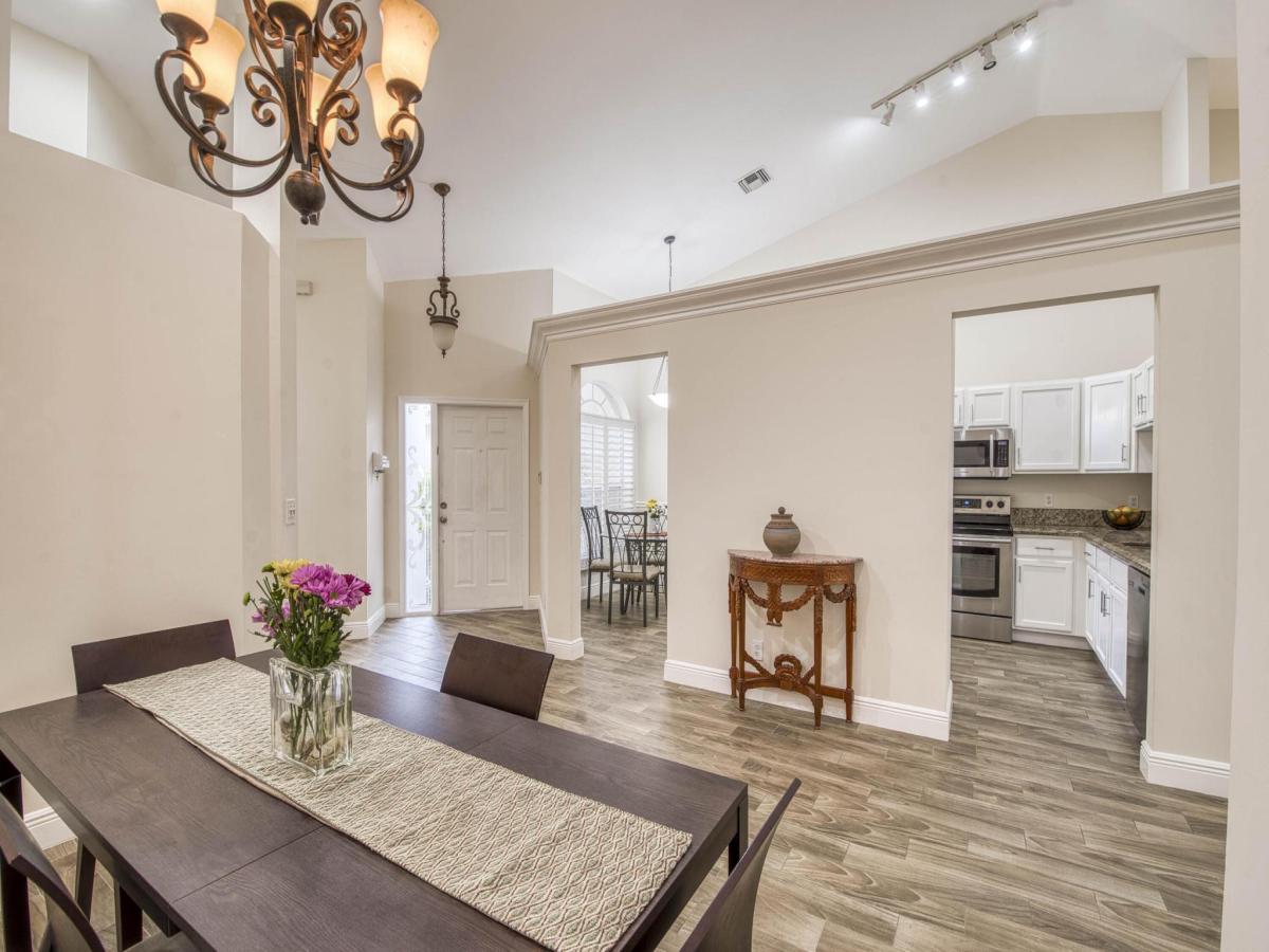 MLS #RX-11129410 image #0