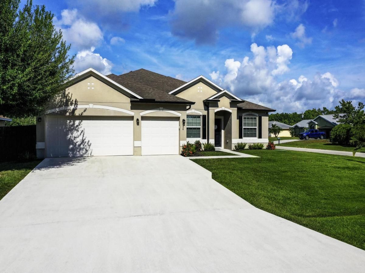 MLS #RX-11129432 image #0