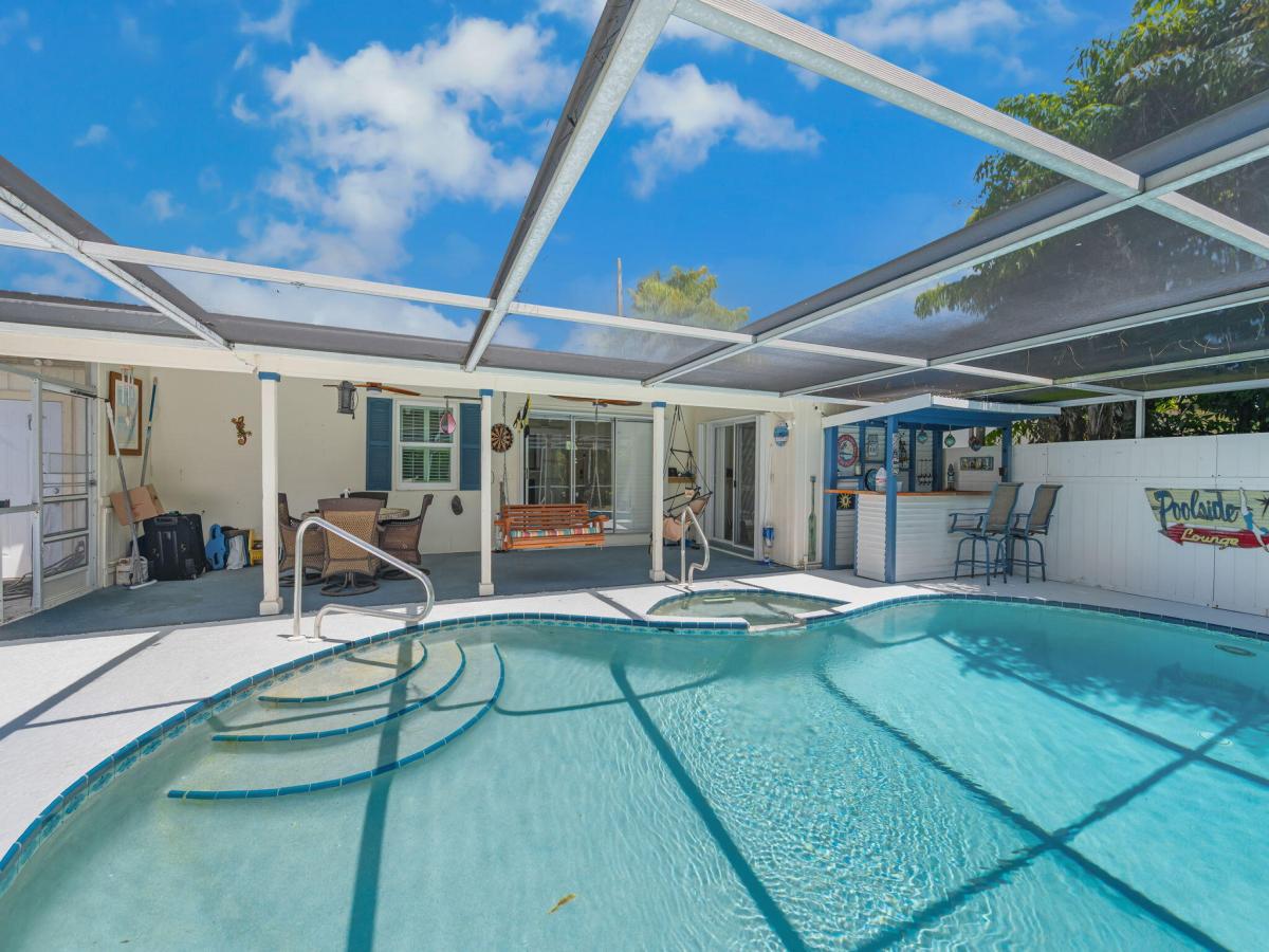 MLS #RX-11129443 image #0