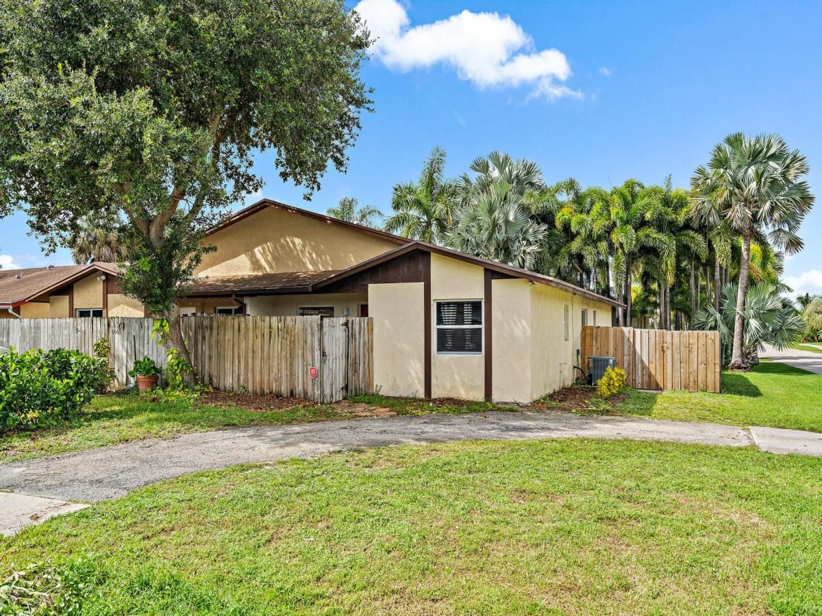 MLS #RX-11129454 image #0