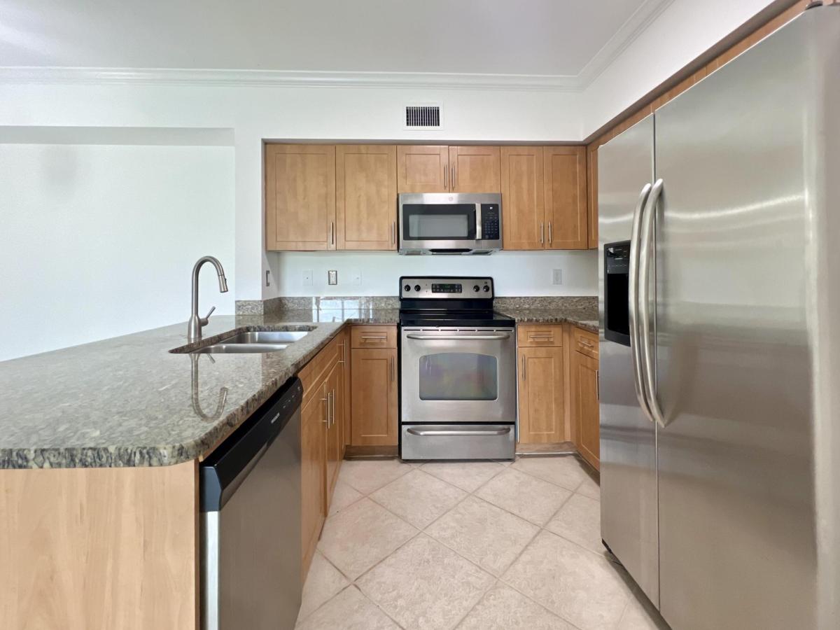 MLS #RX-11129594 image #0