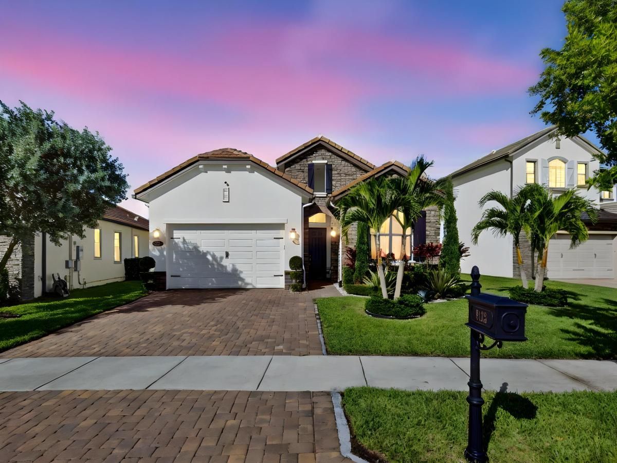 MLS #RX-11129600 image #0