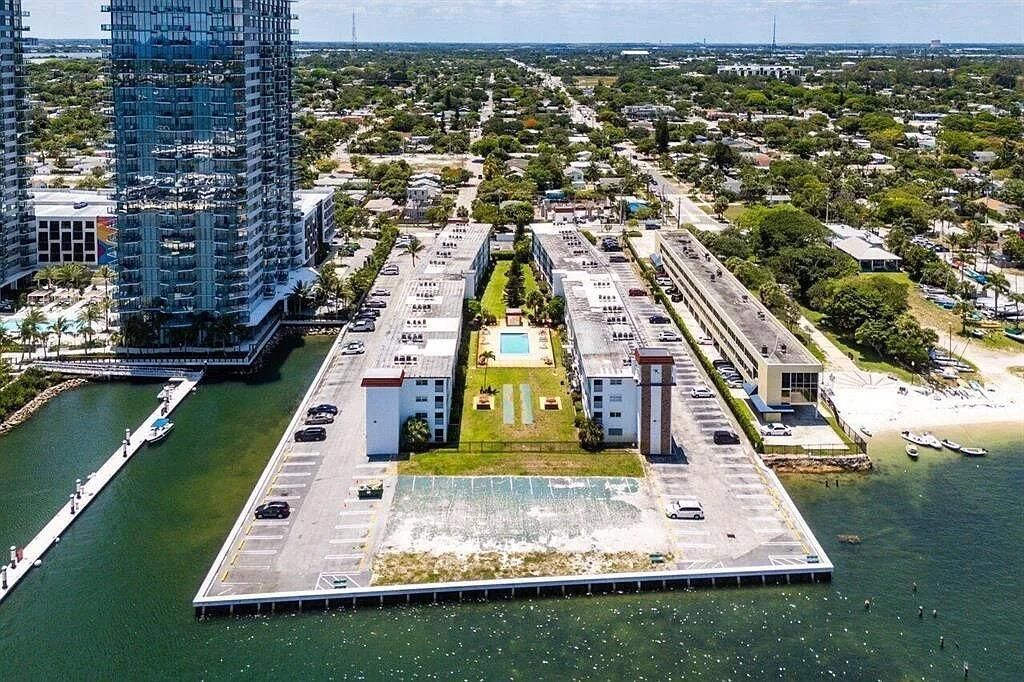 MLS #RX-11130086 image #0