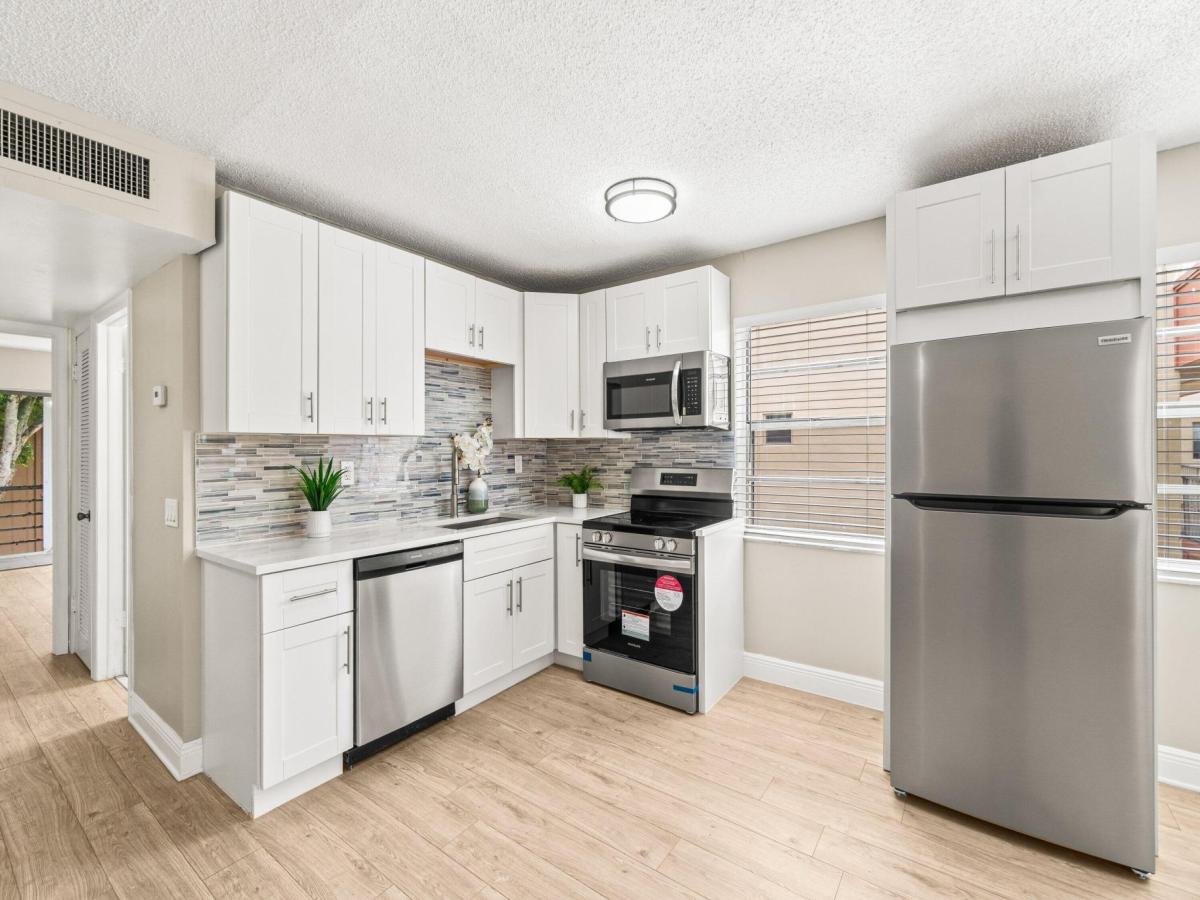 MLS #RX-11130097 image #0