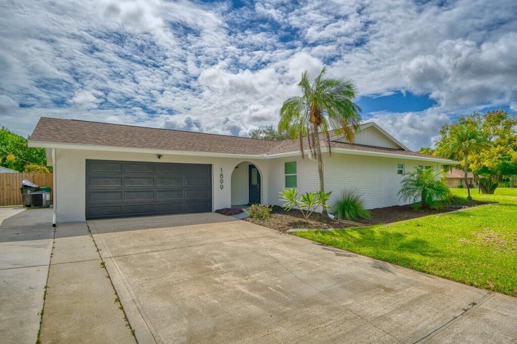 MLS #RX-11130179 image #0