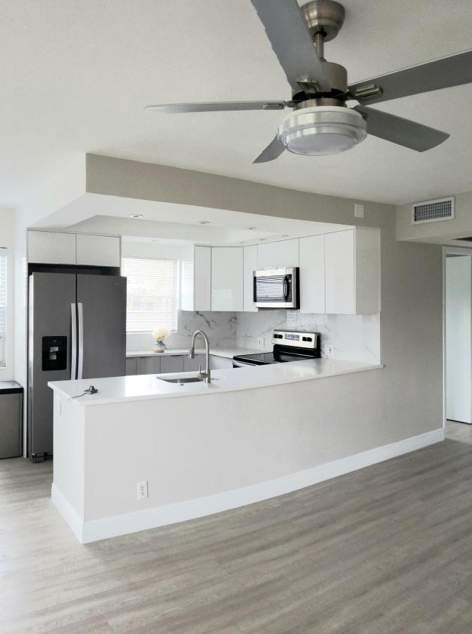 MLS #RX-11130209 image #0