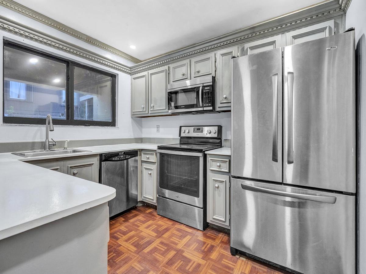 MLS #RX-11130447 image #0