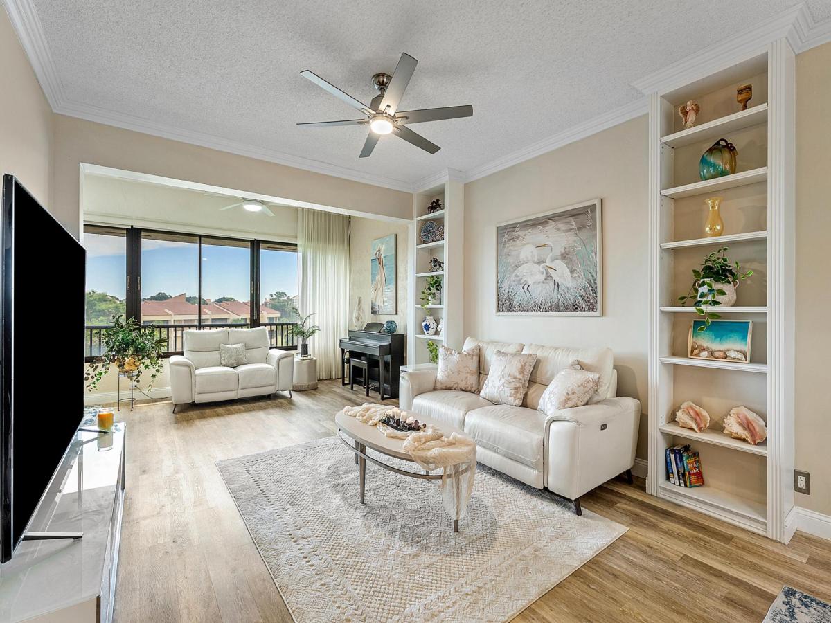 MLS #RX-11130536 image #0