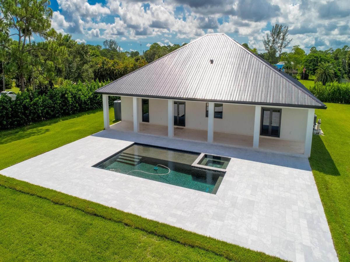 MLS #RX-11130741 image #0