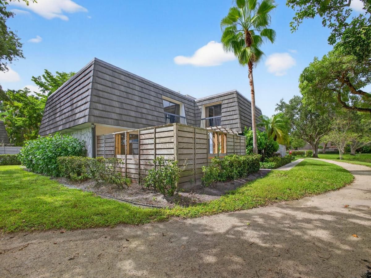 MLS #RX-11130851 image #0