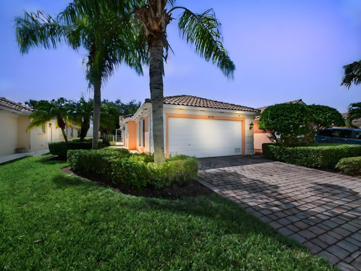 MLS #RX-11130979 image #0