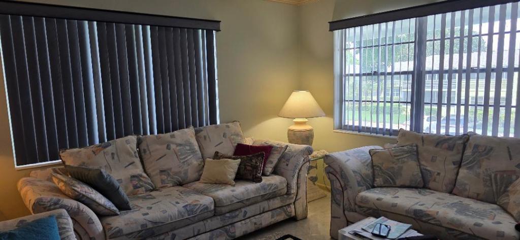 MLS #RX-11131092 image #0