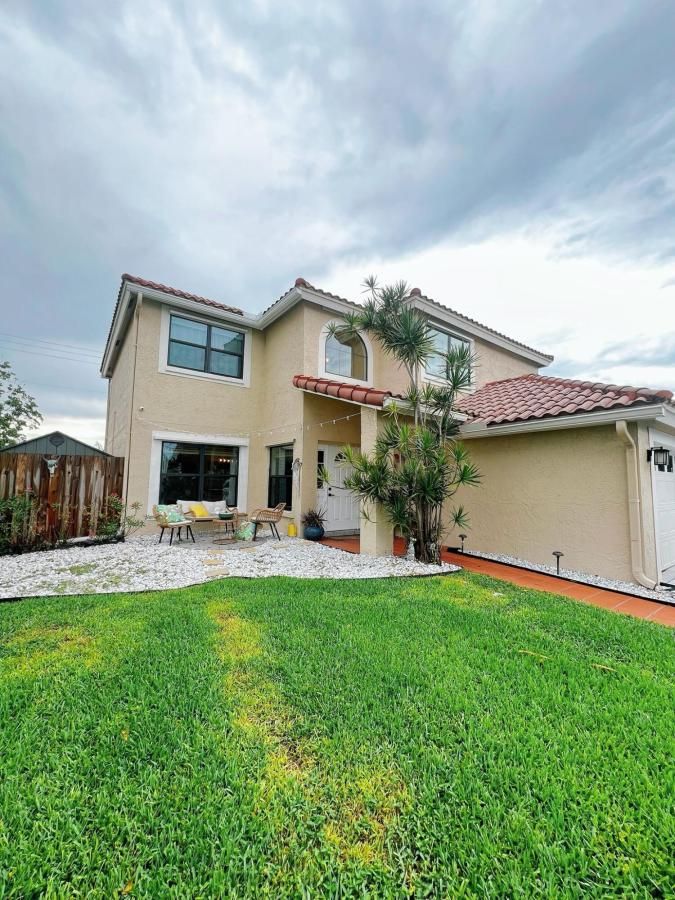 MLS #RX-11131094 image #0